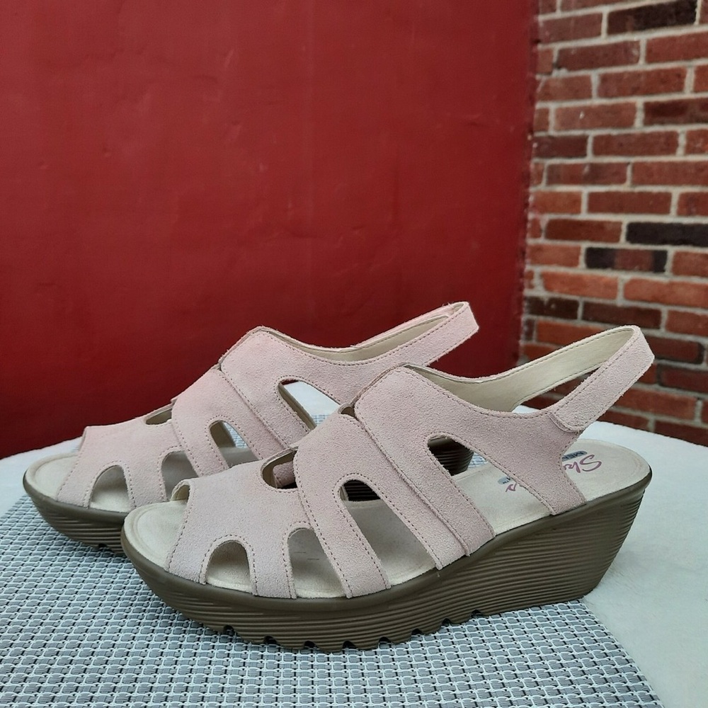 Skechers Women's Light Pink Wedge Sandals